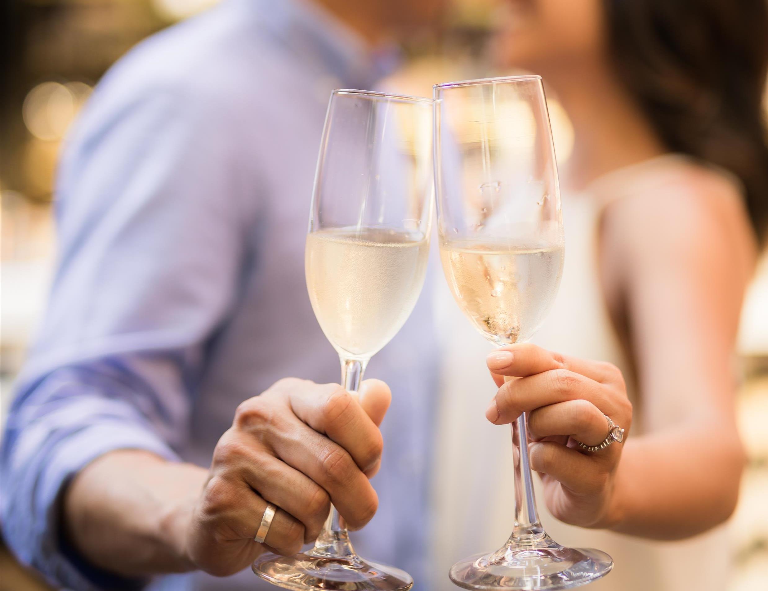 couple-with-champagne.jpg